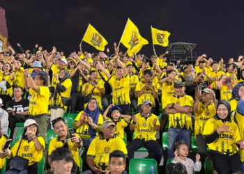 Ribuan Warga Antusias Saksikan Peluncuran Tim Bhayangkara Presisi Lampung FC