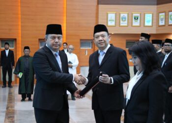 Lantik 55 Pejabat Baru, Sekjen Kemendagri Tekankan Integritas dan Dukungan terhadap Program Prioritas Presiden